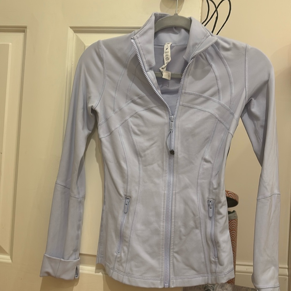 super cute purple define jacket size 2 lululemon